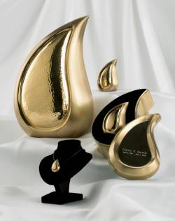 Teardrop Adult Urn